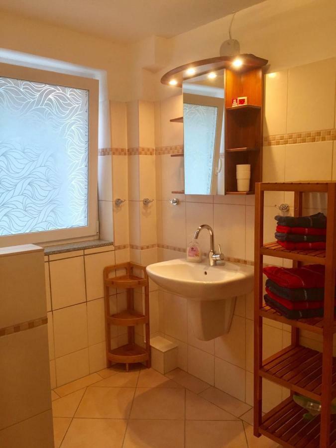 Ferienwohnung Im Zentrum Bad Schwartau Bagian luar foto