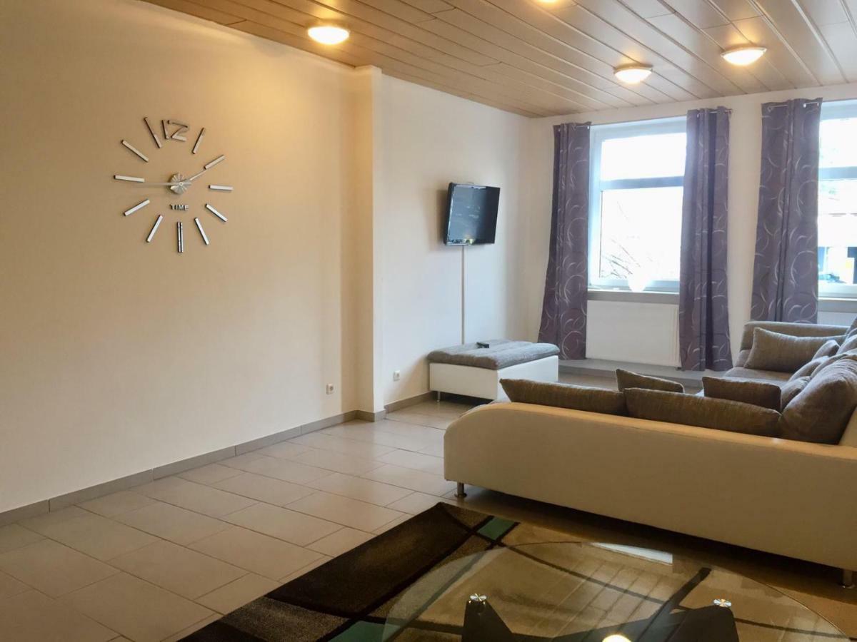 Ferienwohnung Im Zentrum Bad Schwartau Bagian luar foto