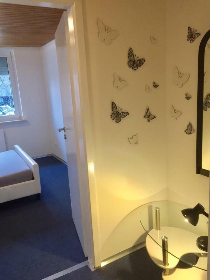 Ferienwohnung Im Zentrum Bad Schwartau Bagian luar foto